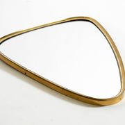 Heavy mid-century brass kidney-shaped wall mirror from Münchner Zierspiegel