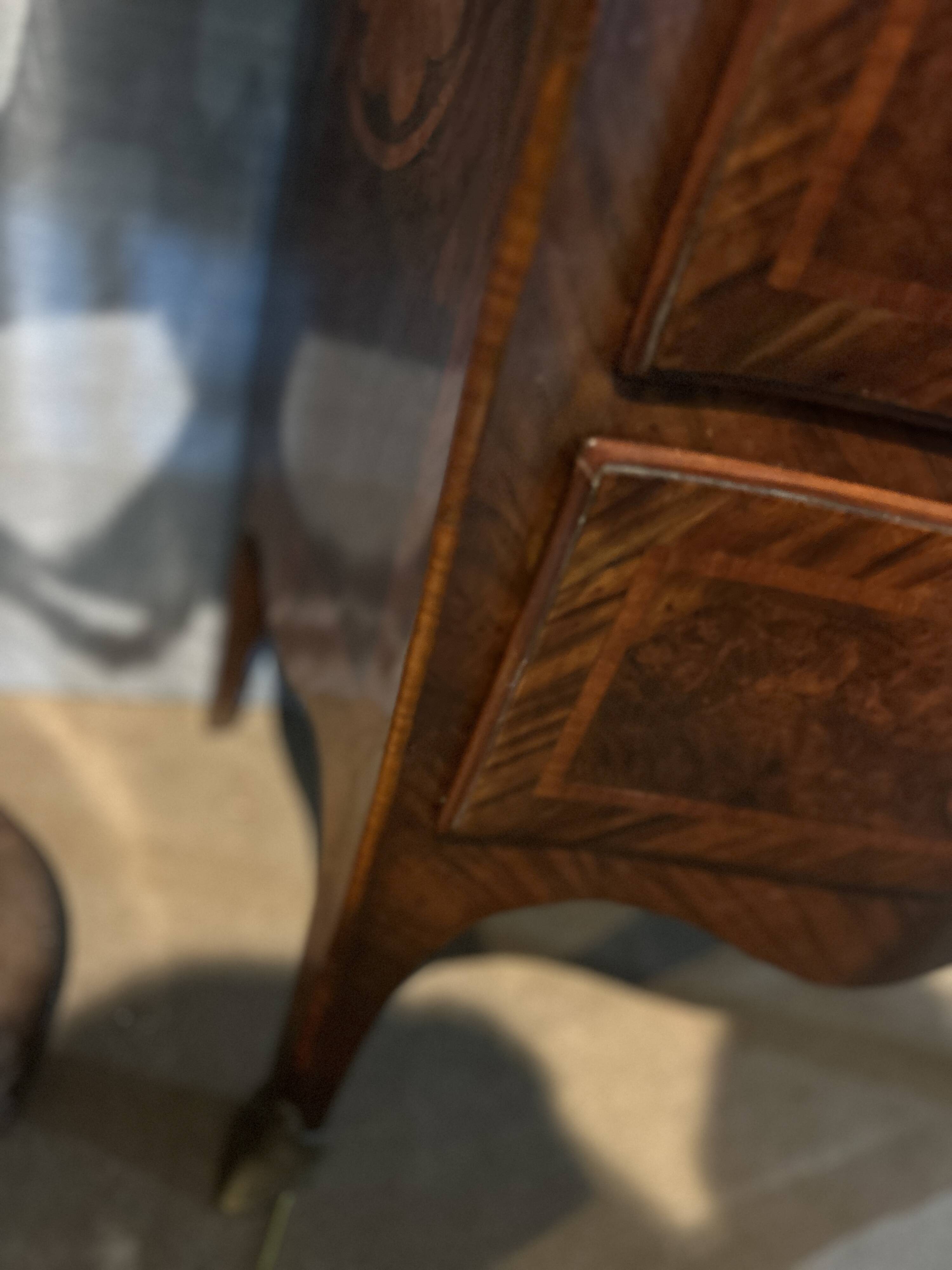 Louis XV marquetry commode, curved.