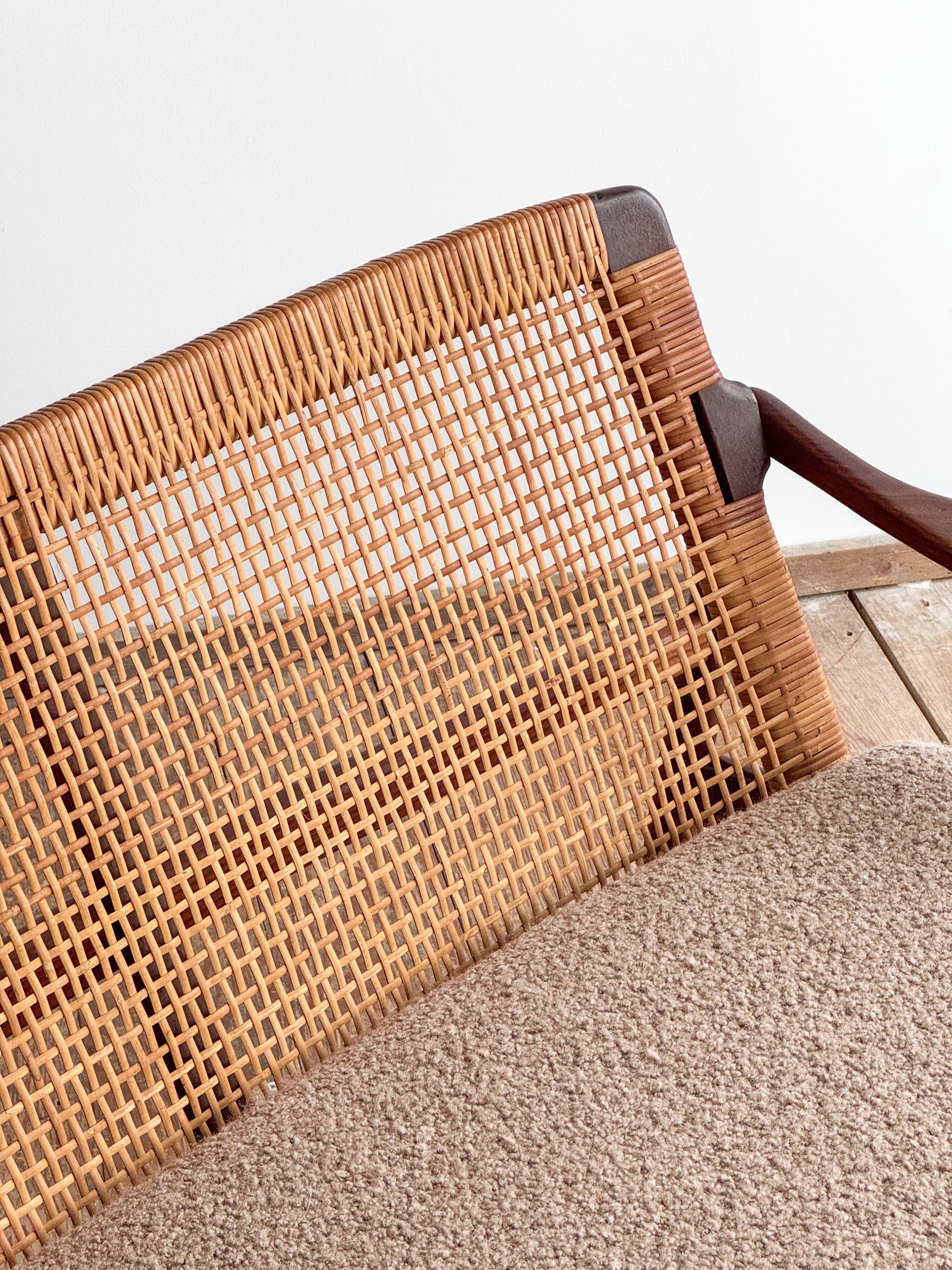 Mid Century Sofa par Hartmut Lohmeyer, teck et cannage