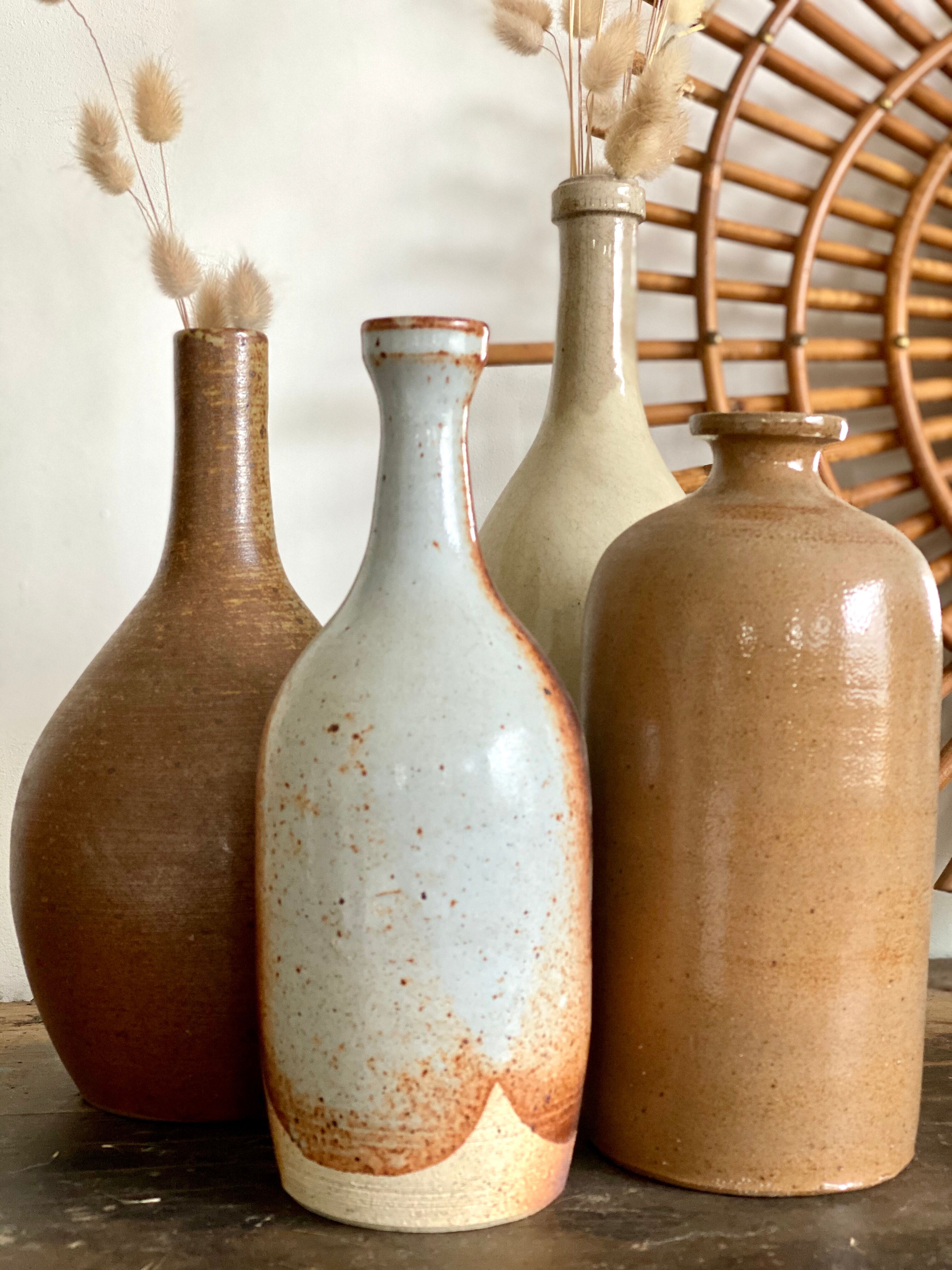 Lot de 4 bouteilles en grès vintage