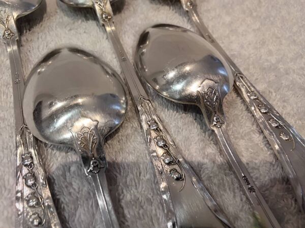 5 cuillères à soupe argent 800 suisse orfèvre Jezler modèle Muguet
