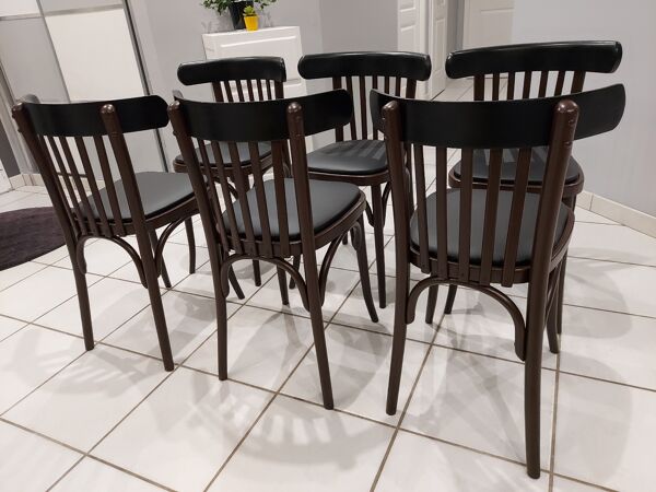 Suite de 6 chaises de bistrot années 1970
