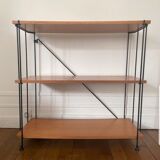 String floor shelf