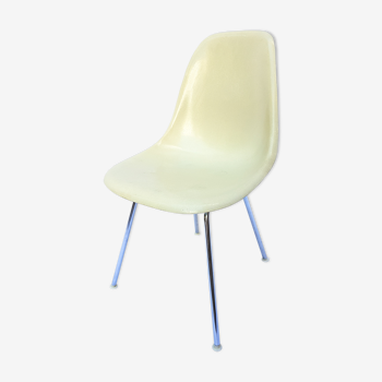 Chair DSX Eames color parchment