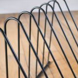 Black metal magazine rack Design attributed to François Arnal for Atelier A Made in France 1970