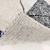 Handmade moroccan berber carpet 174 x 109 cm