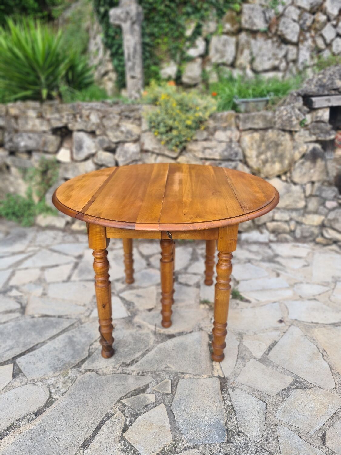 Cherry wood dining table