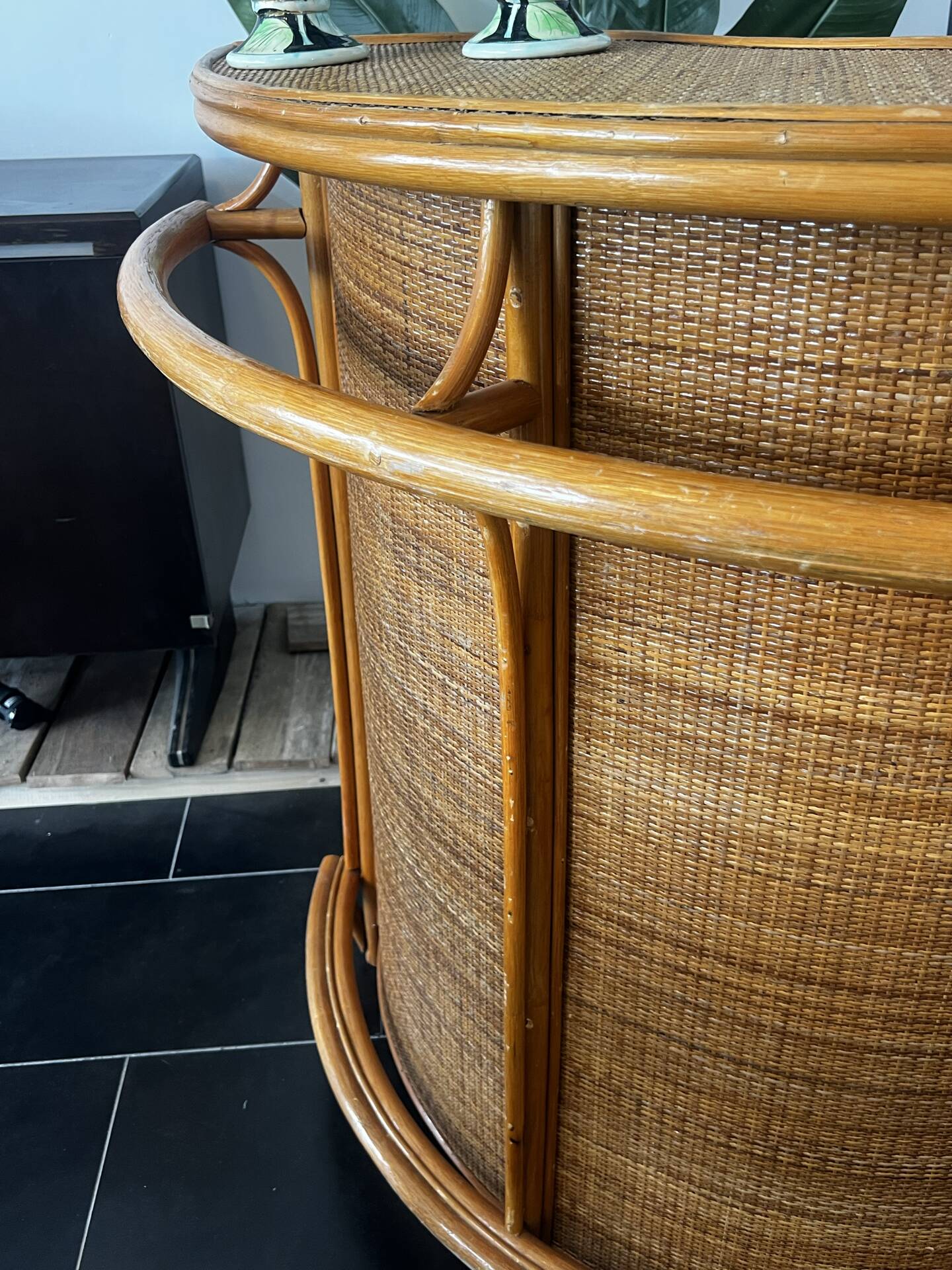 Bar and bamboo rattan stools 1970 maugrion gatti