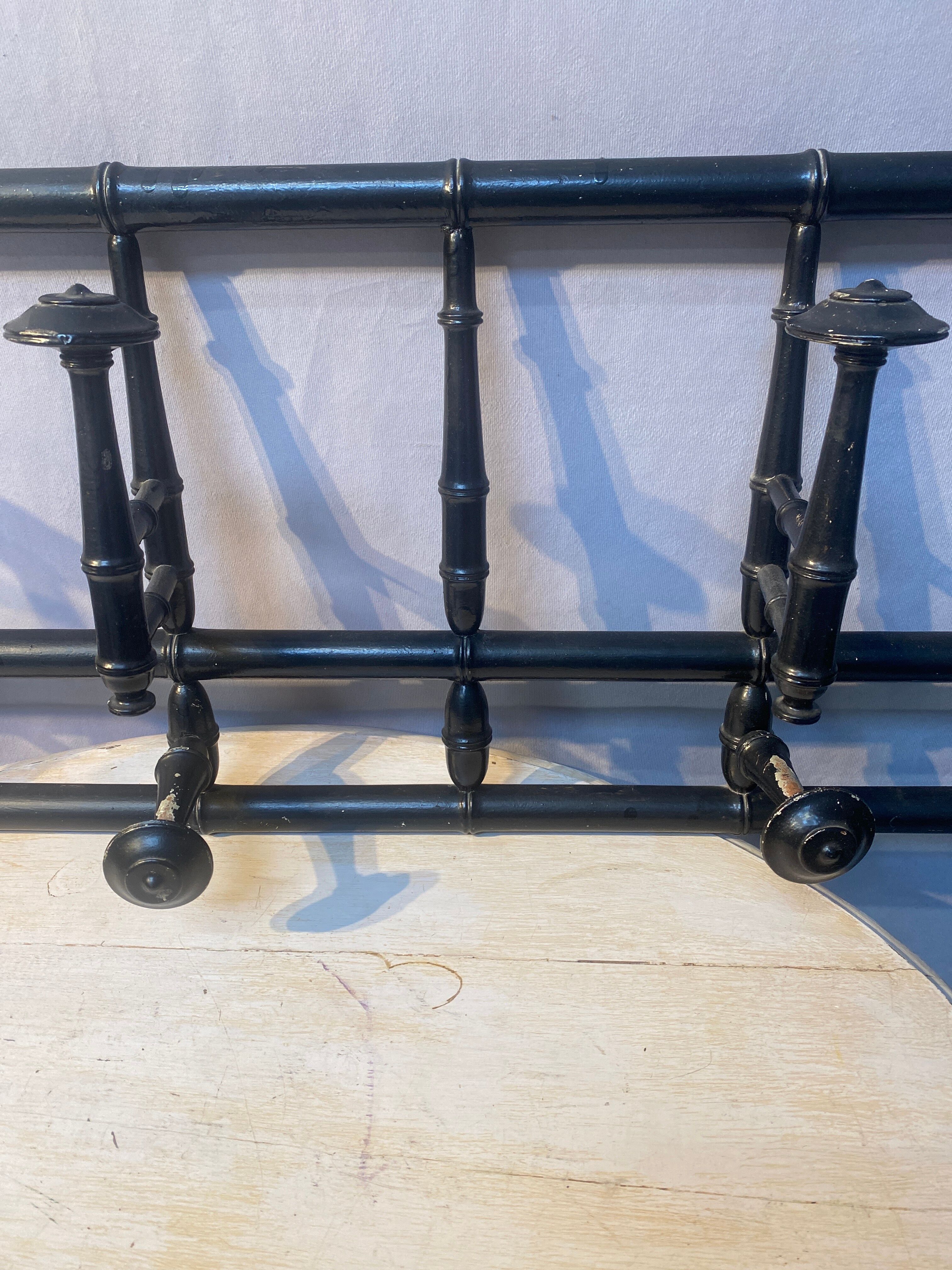 Coat rack in painted wood