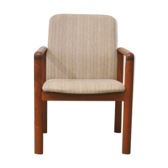 Danish vintage chair by Dyrlund