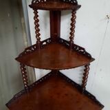 Corner wall shelf