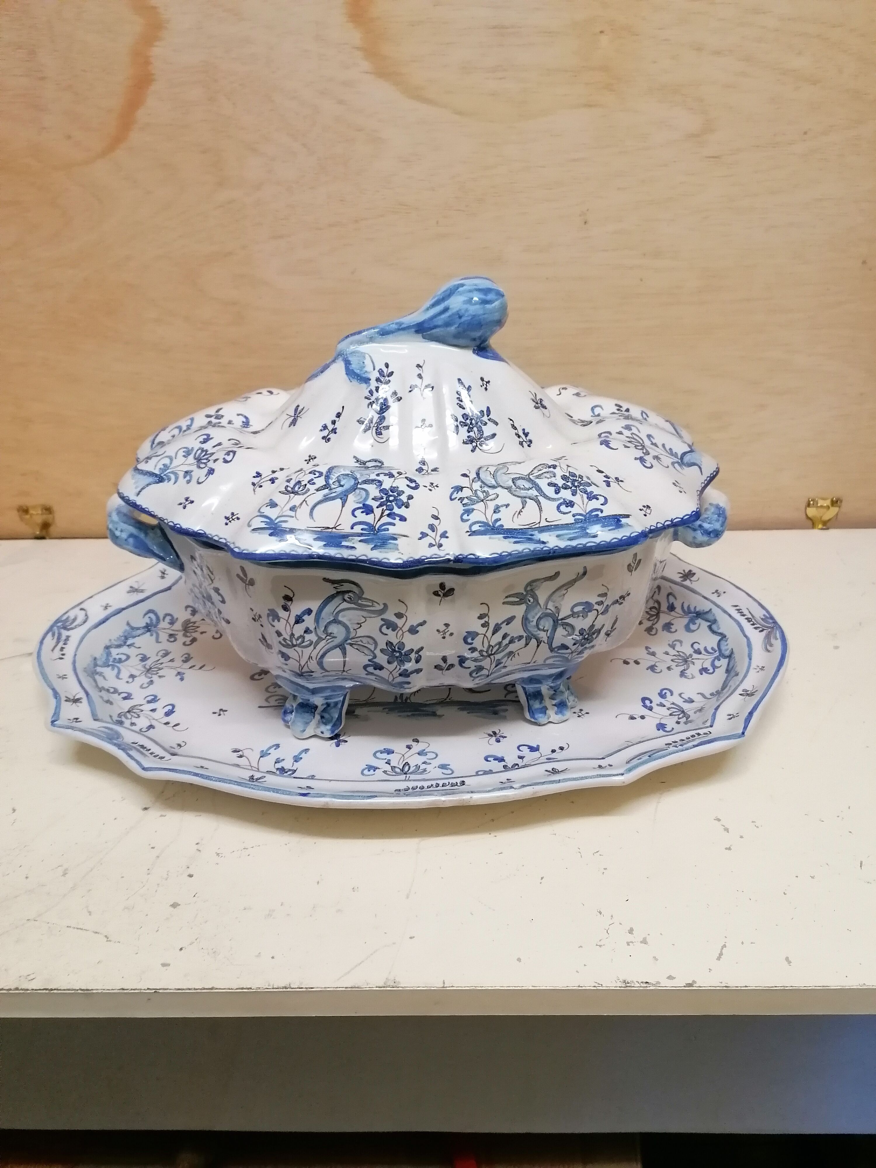 Dish and soup decor Moustier