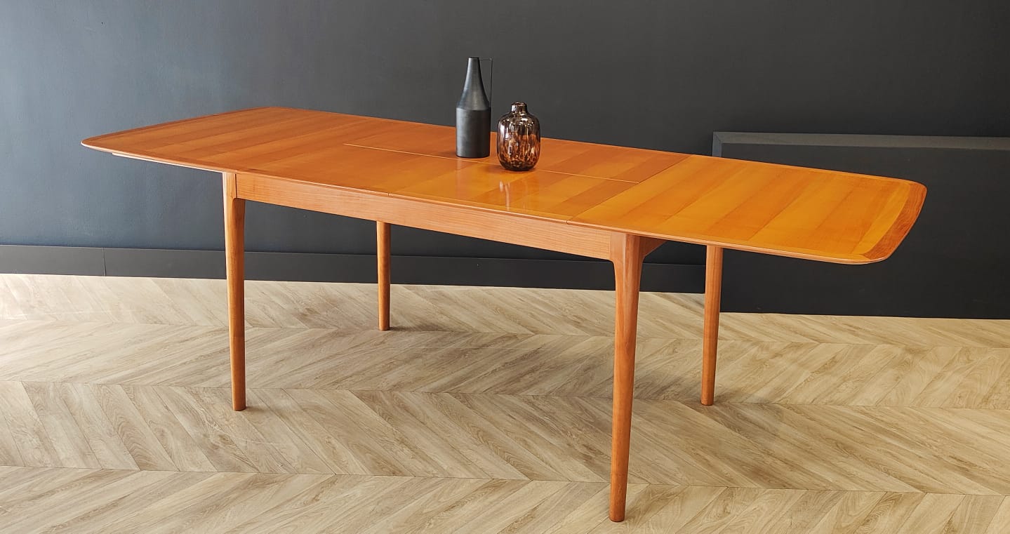 Mid century extendable dining table vintage