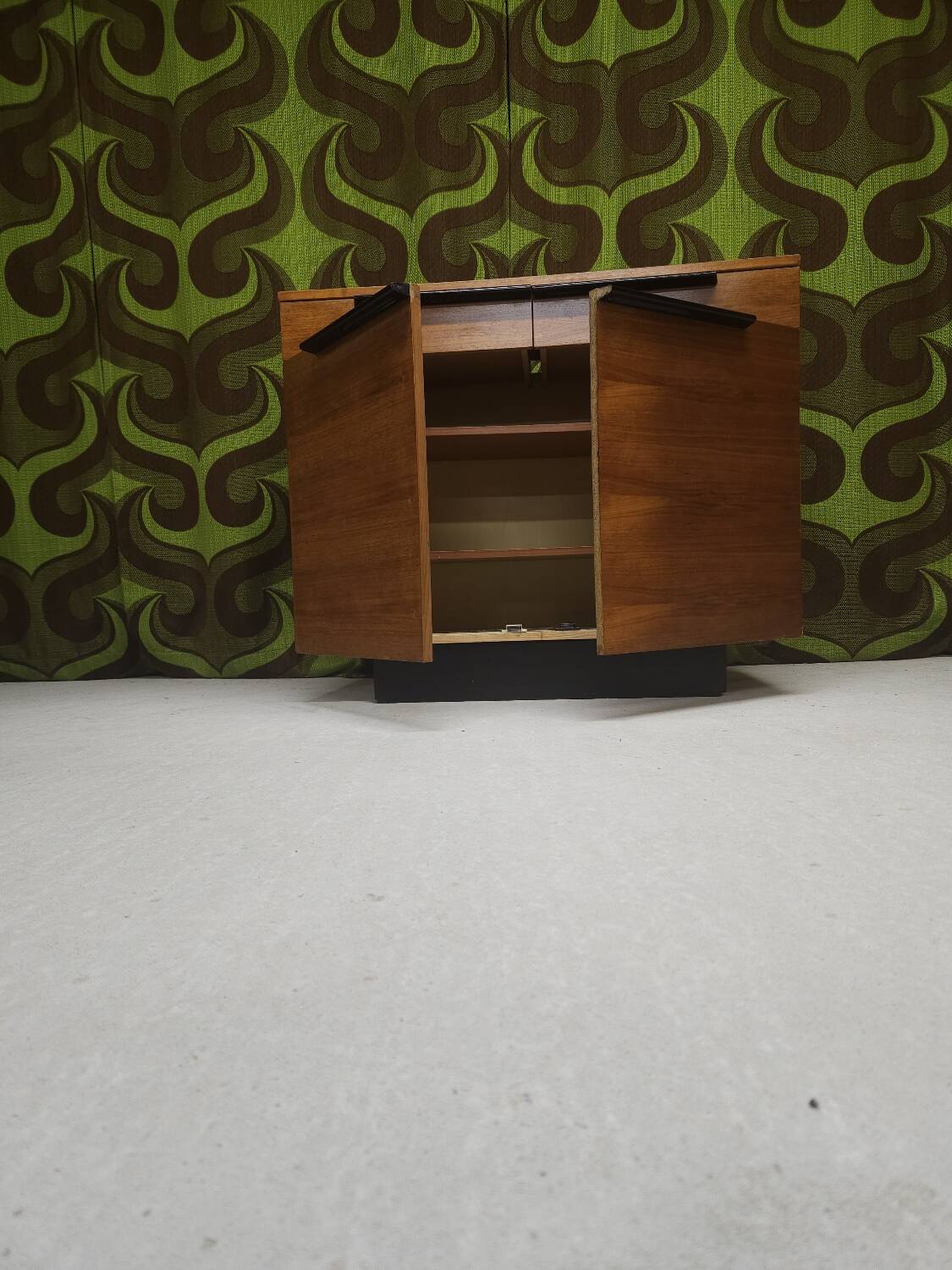 Low teak sideboard, 1970s