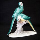 Figurine en faïence, une paire de perroquets en porcelaine allemande
