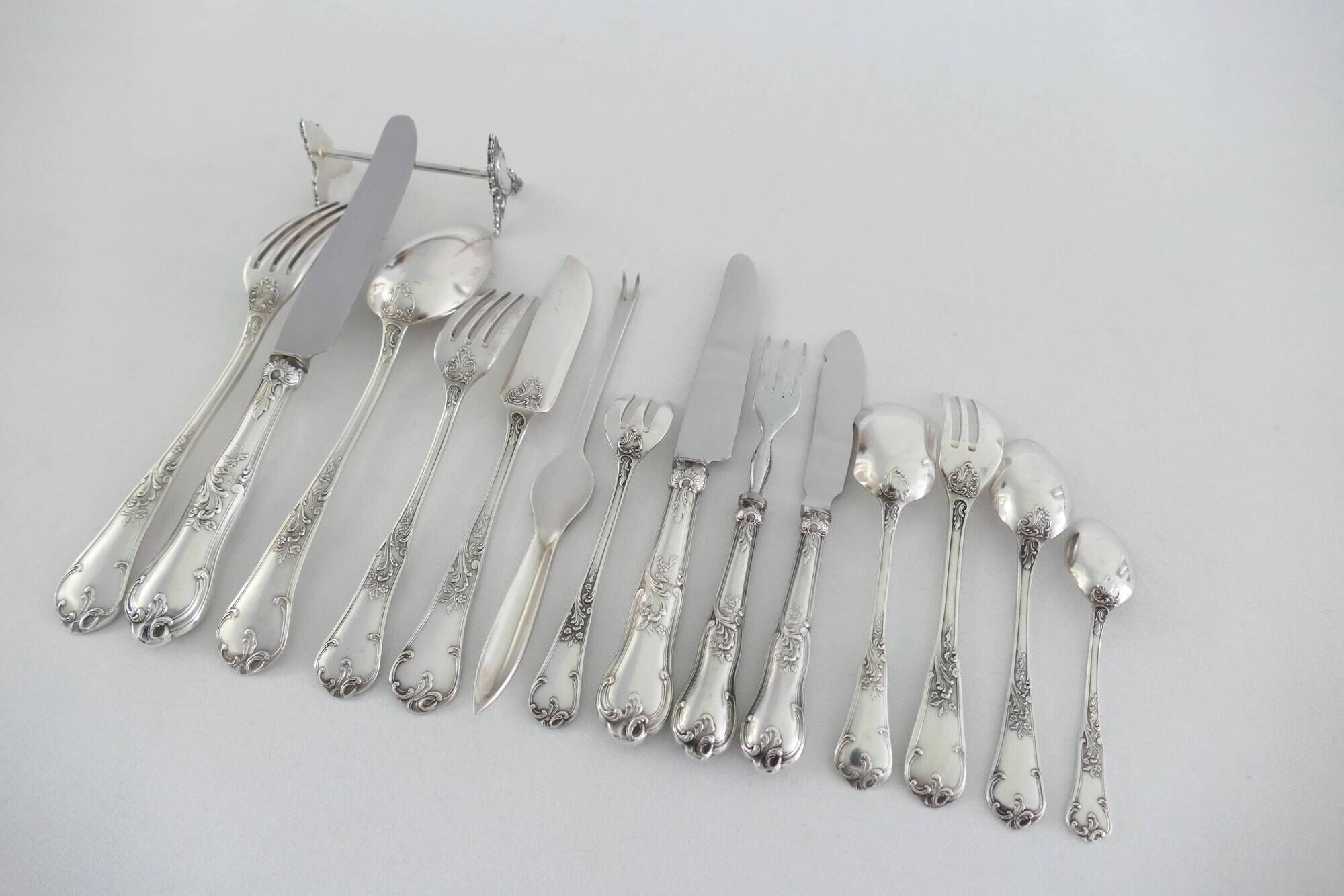 Orfevrerie Wiskemann - Extensive Silver Plated Cutlery Set - 209-piece/12-pax - "N.14 Louis XV"