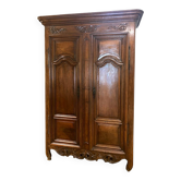 Armoire en noyer sculpté, vallée du Rhône XVIIIe