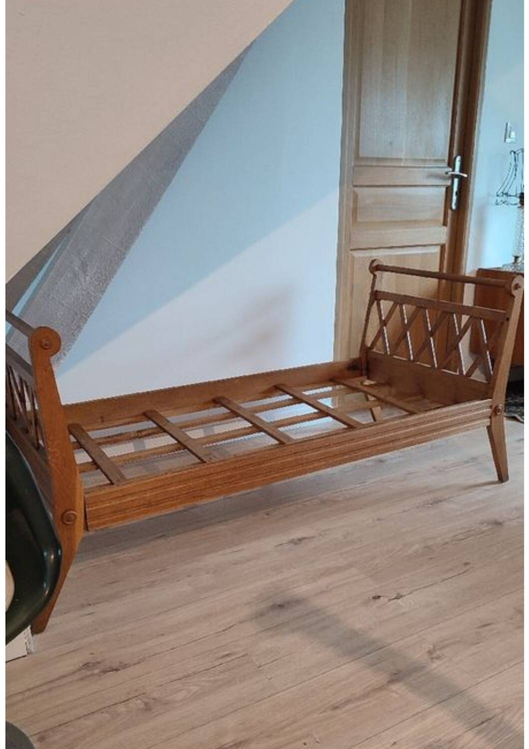 Vintage solid wood bed, bench