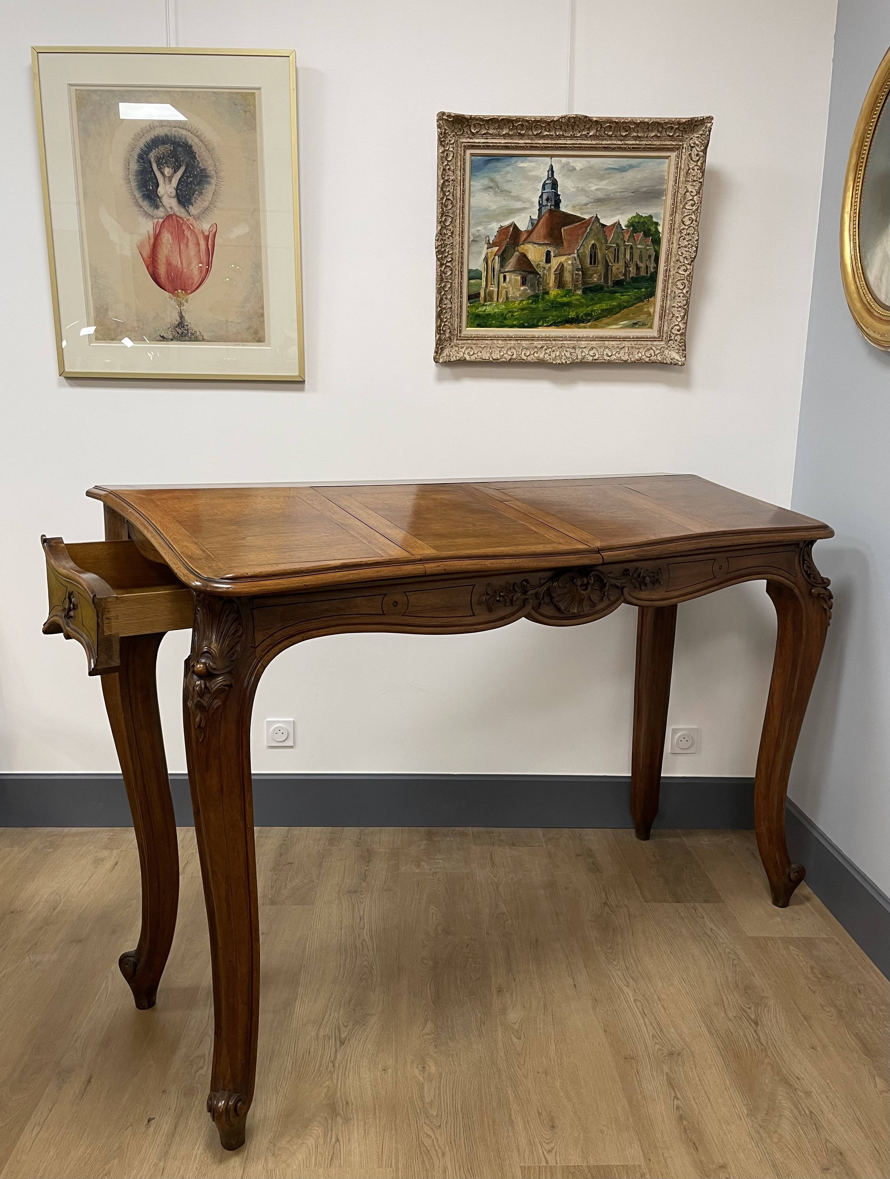 Notary walnut furniture from the end of the 19th century