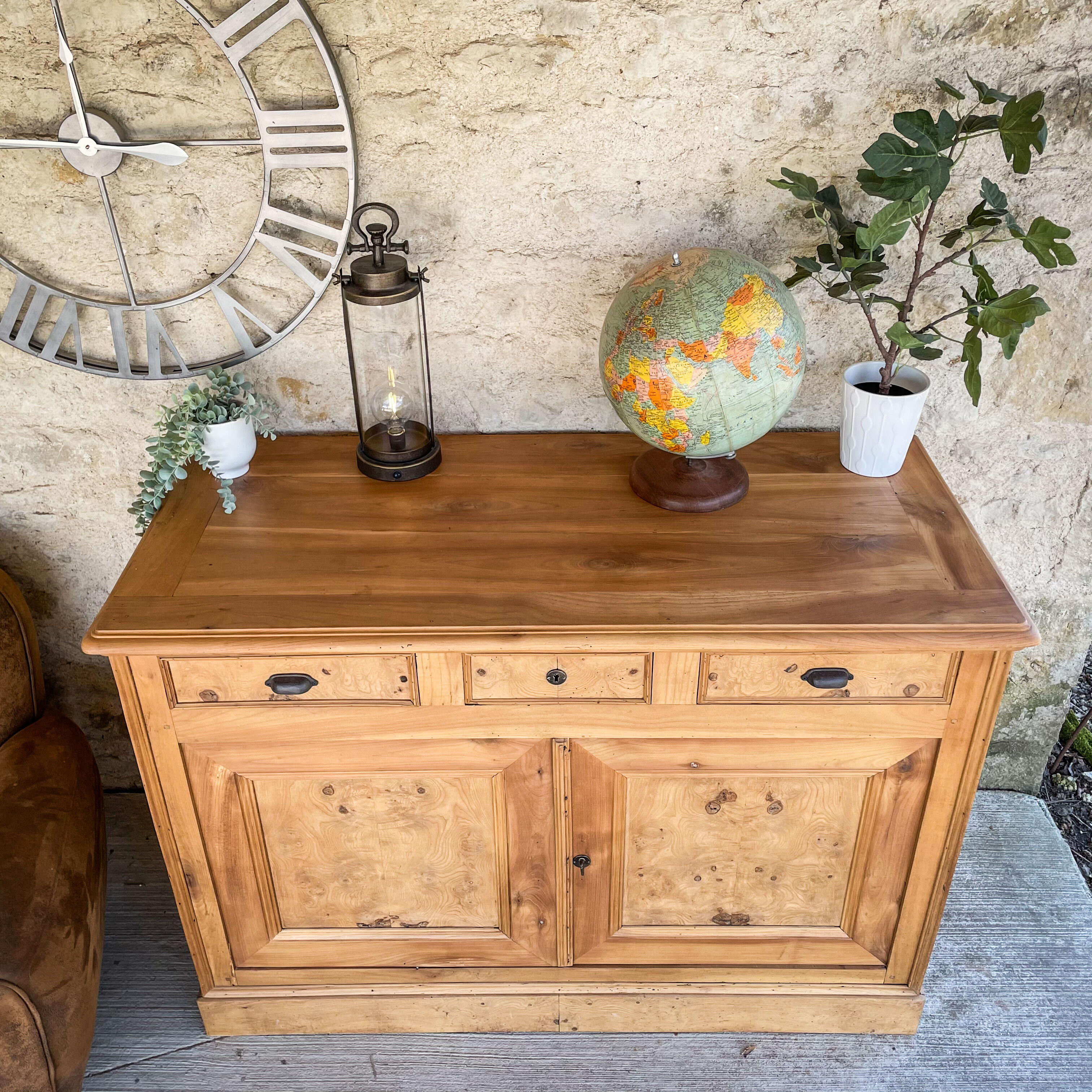 Buffet  louis Philippe loupe d'elme - cherry tree