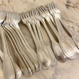 25-piece cutlery set