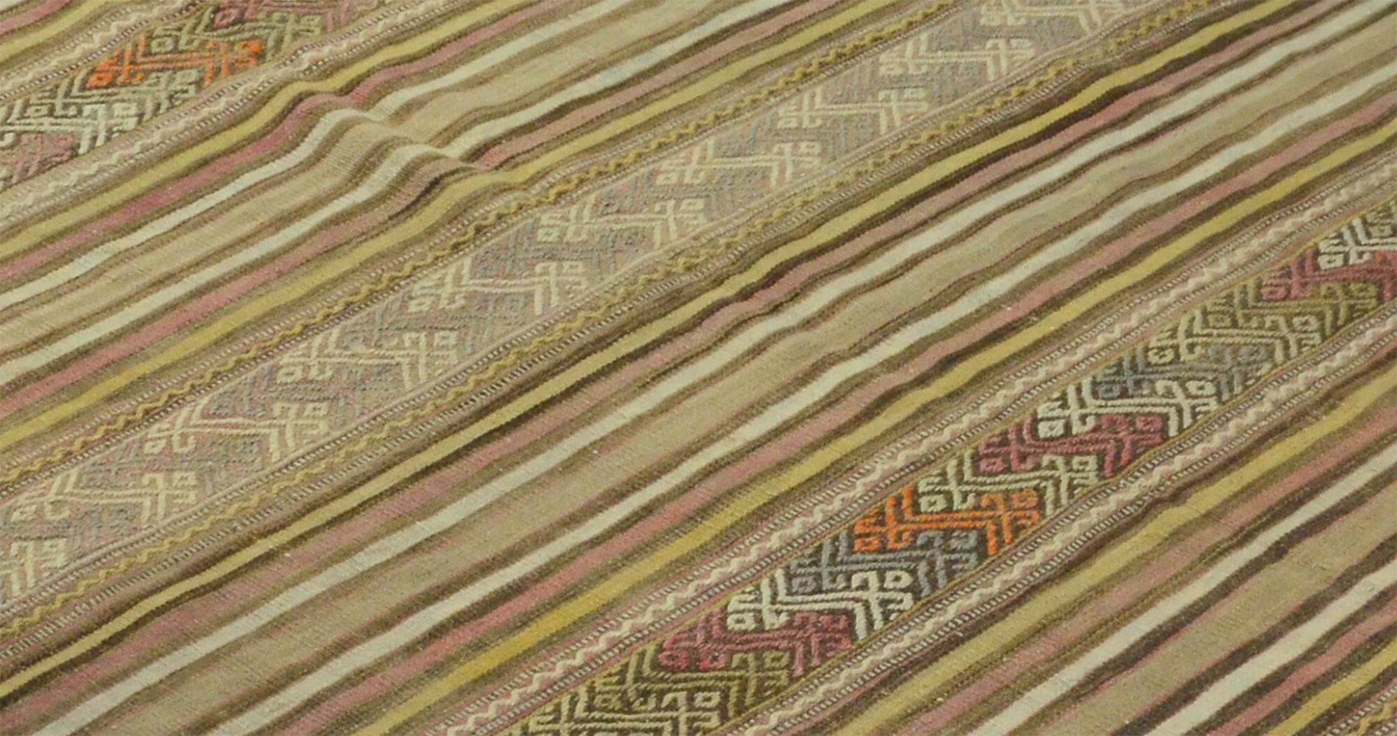 Anatolian handmade kilim rug 226 cm x 149 cm