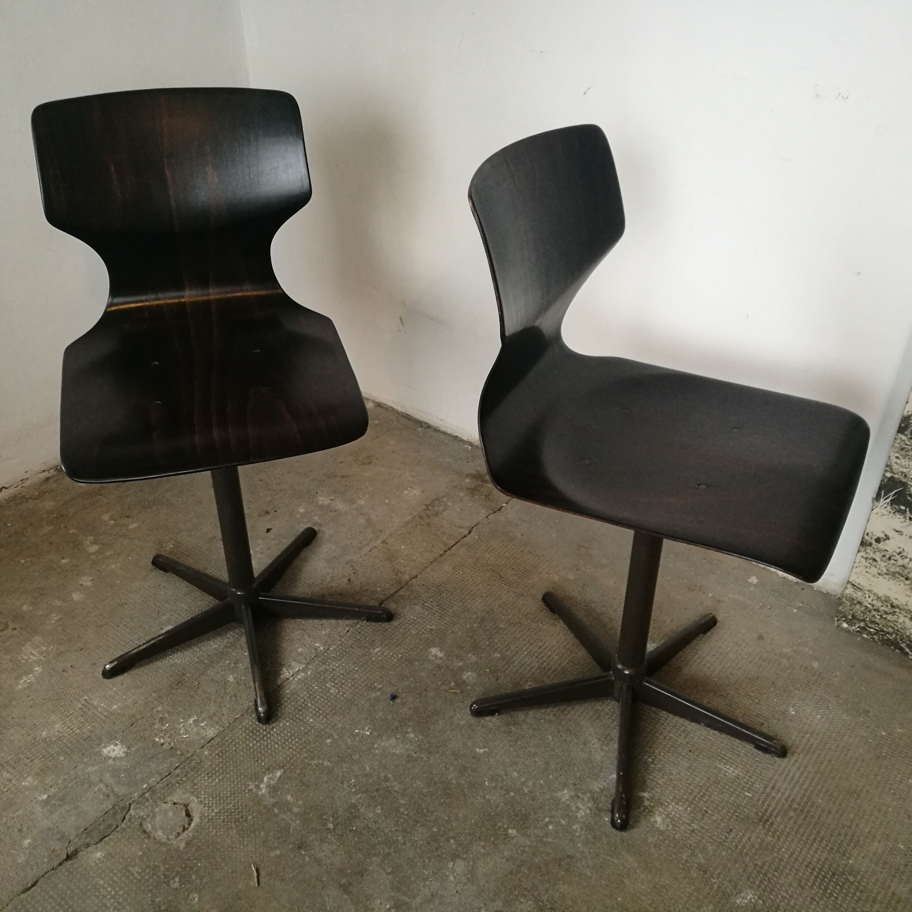 Pair of chairs Pagholz, Flototto