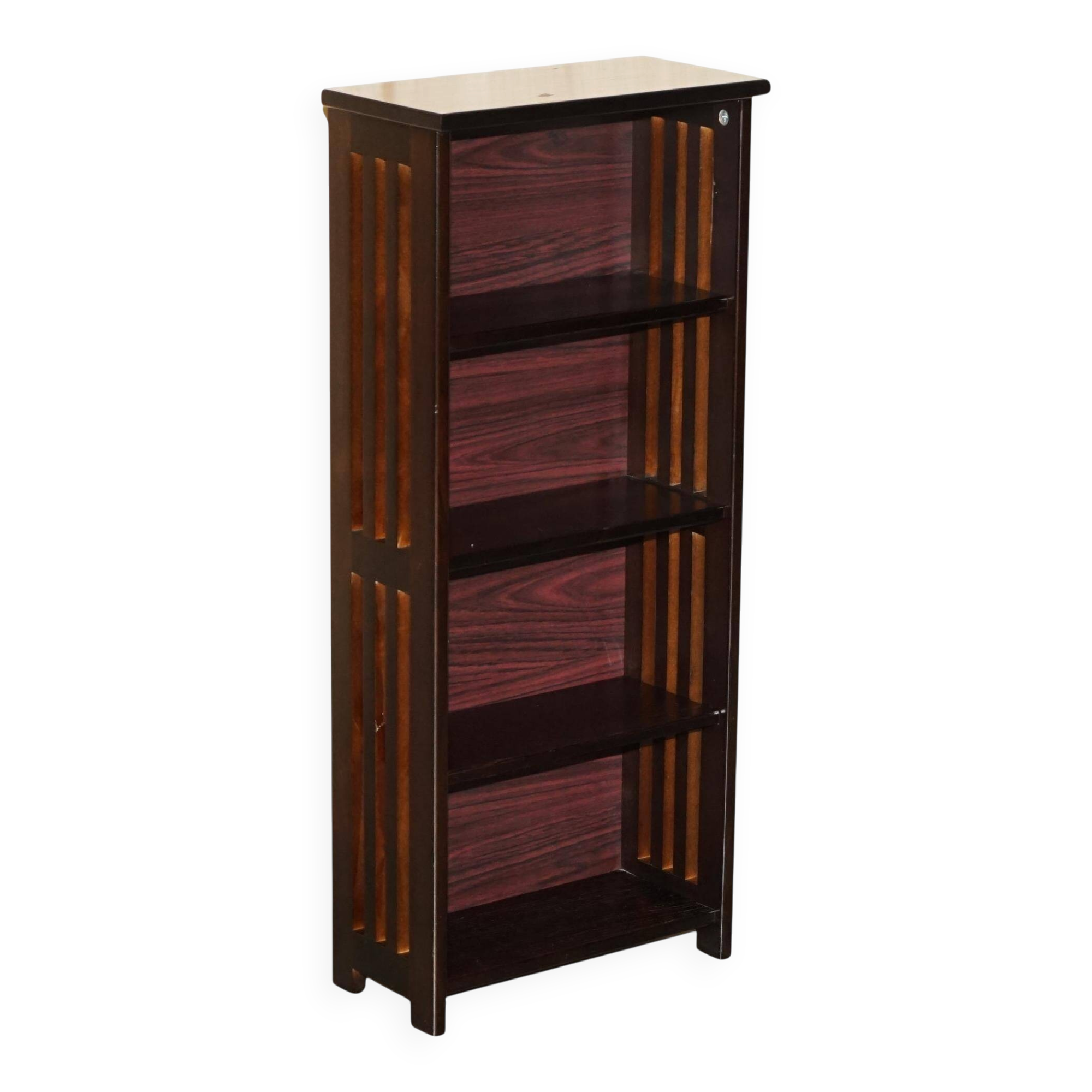 Bibliothèque vintage naine ouverte pour ranger livres et bibelots