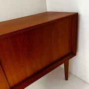 Meuble buffet bas scandinave en teck