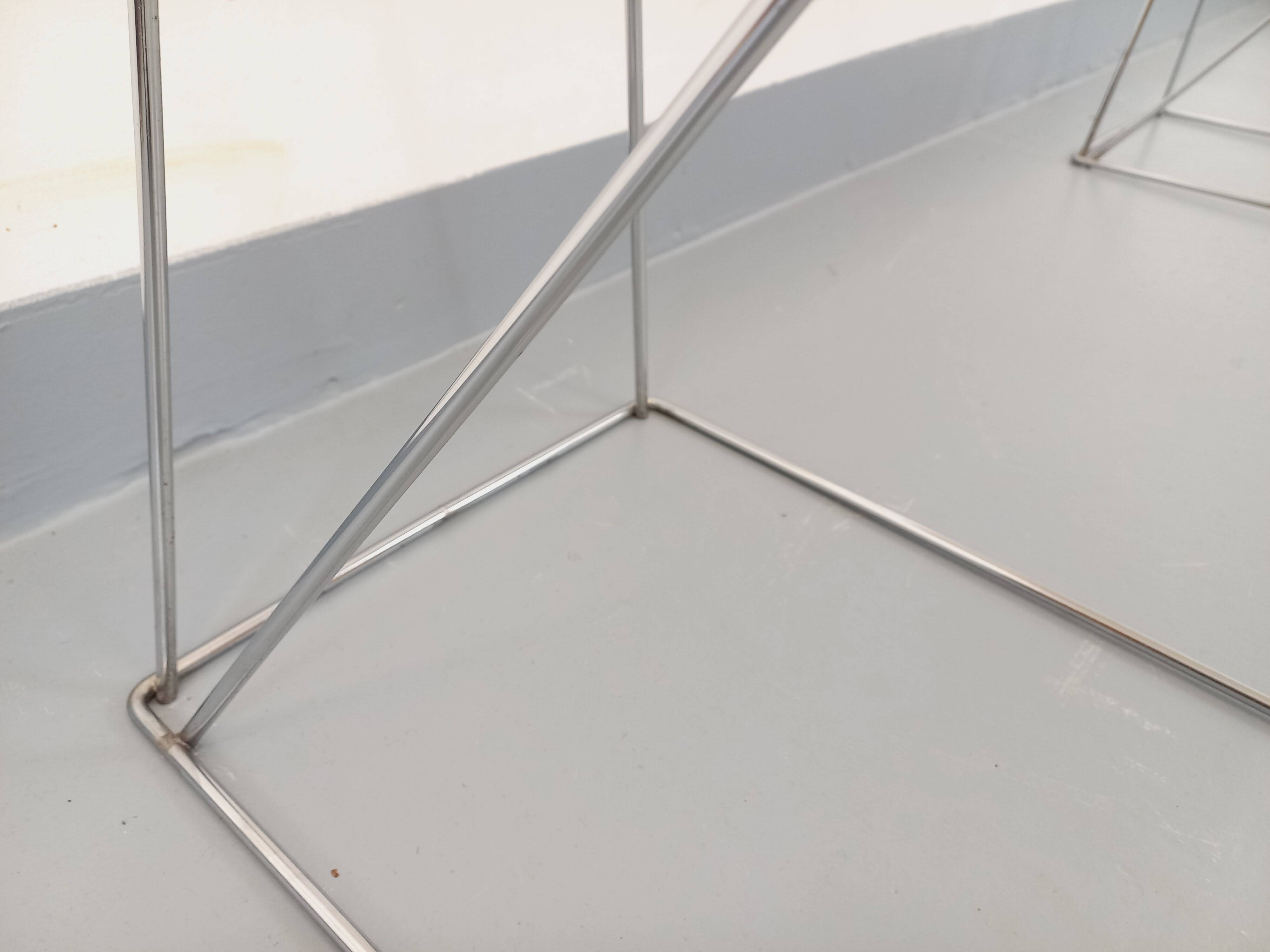 Bureau en verre fumé et métal chromé, années 70