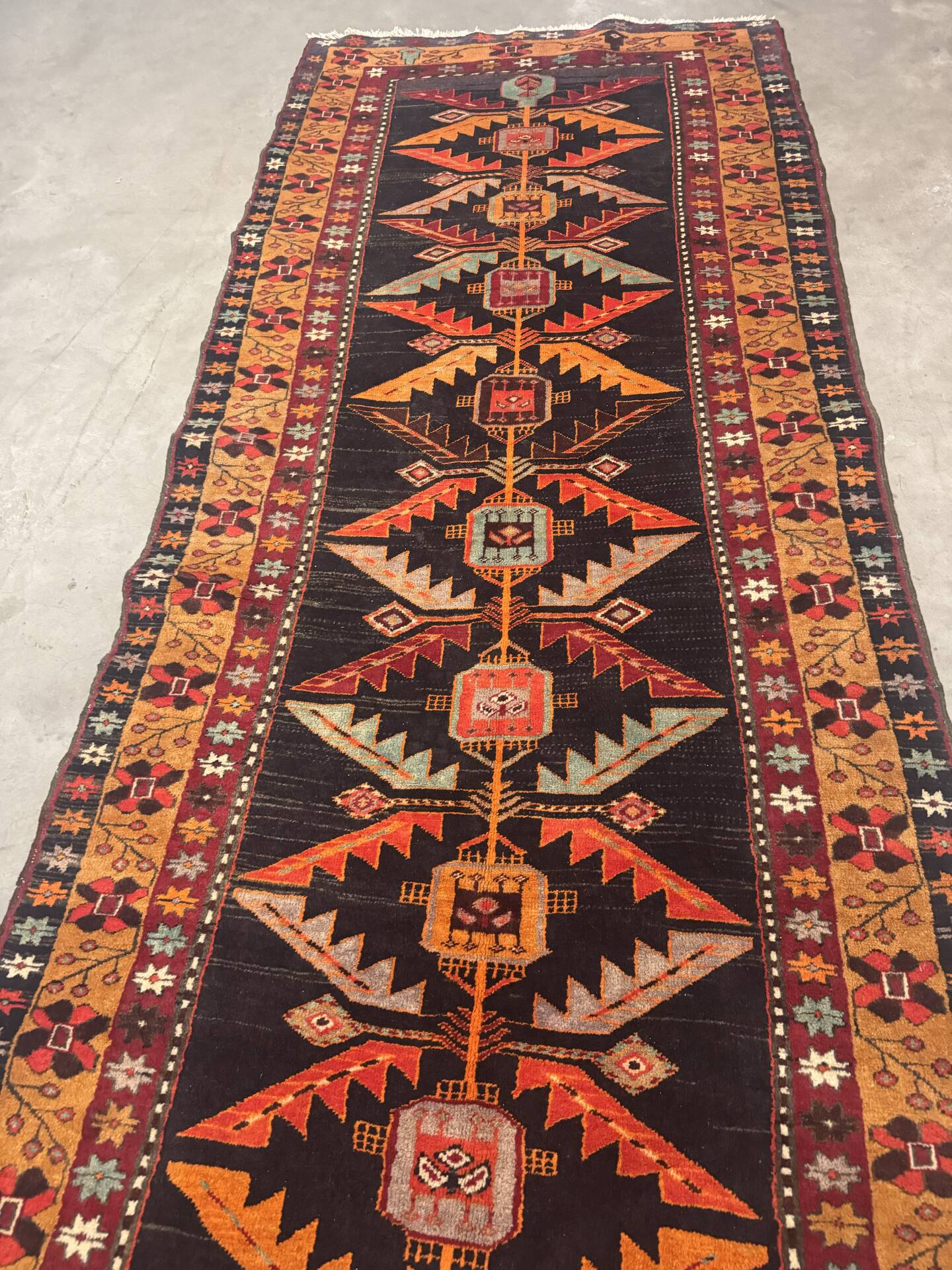 Tapis persan fait main