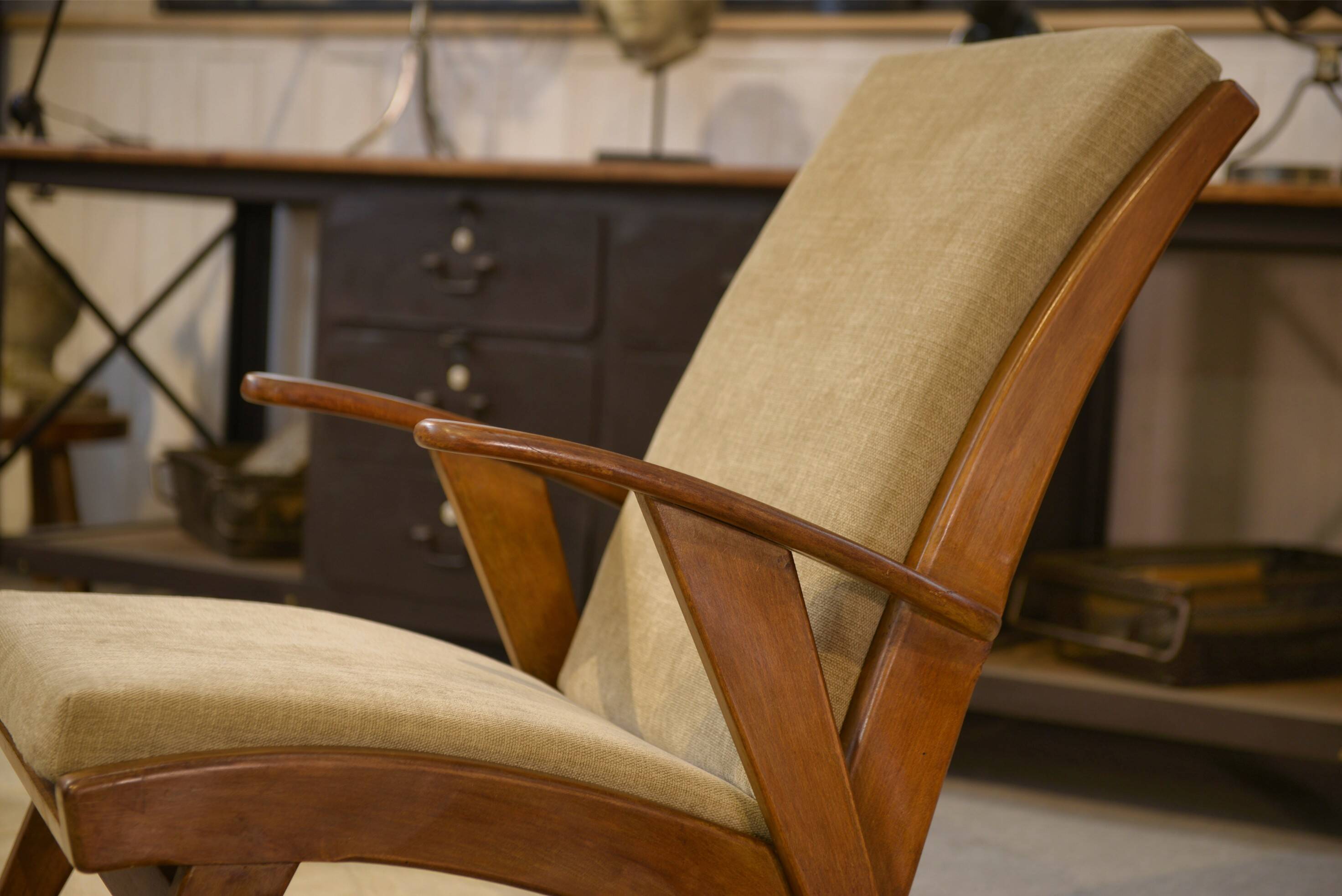 Fauteuil scandinave et deux ottomans 1960’s
