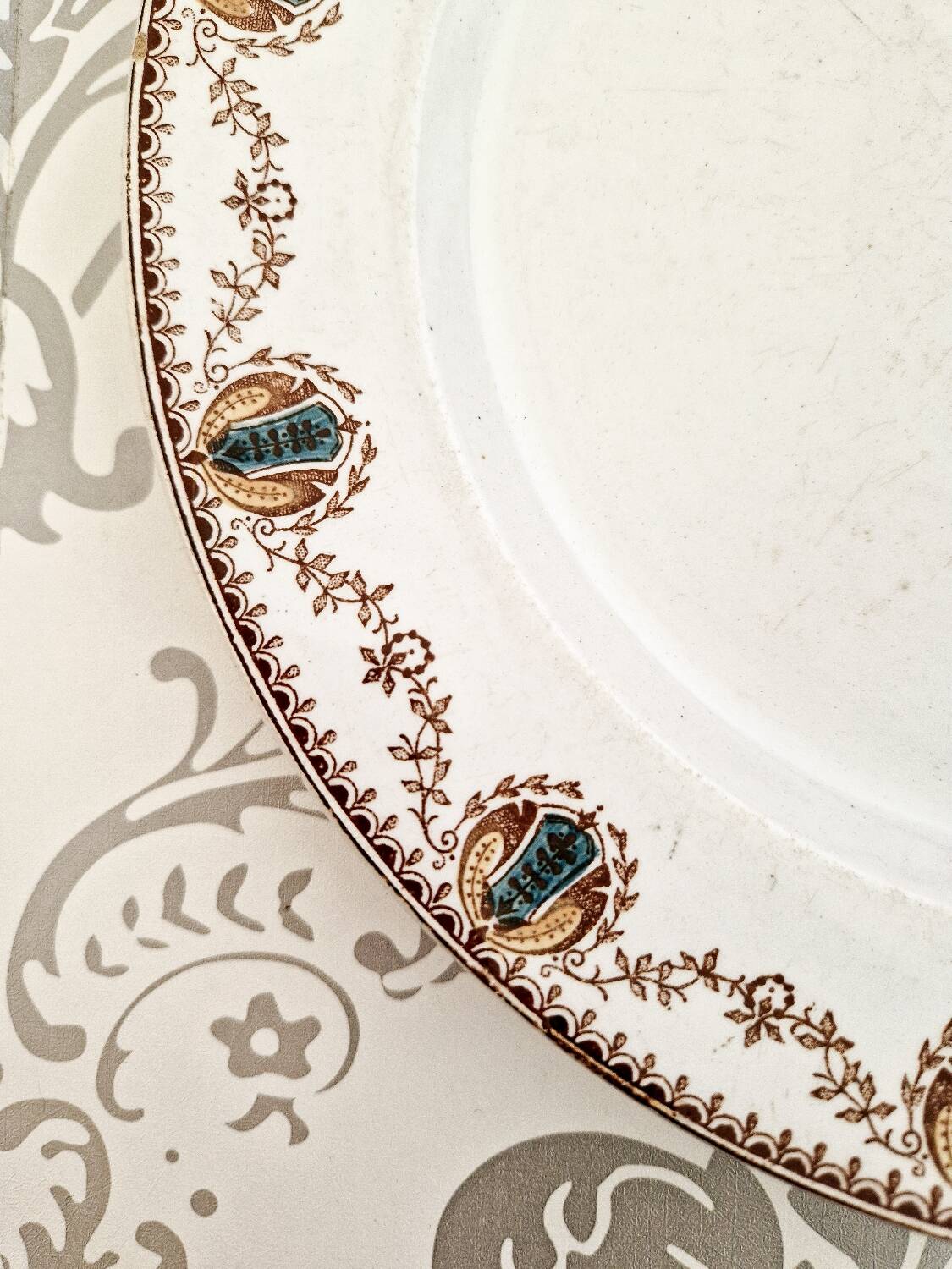 Old flat plates Terre de Fer Cadix Clairefontaine Léon Graves