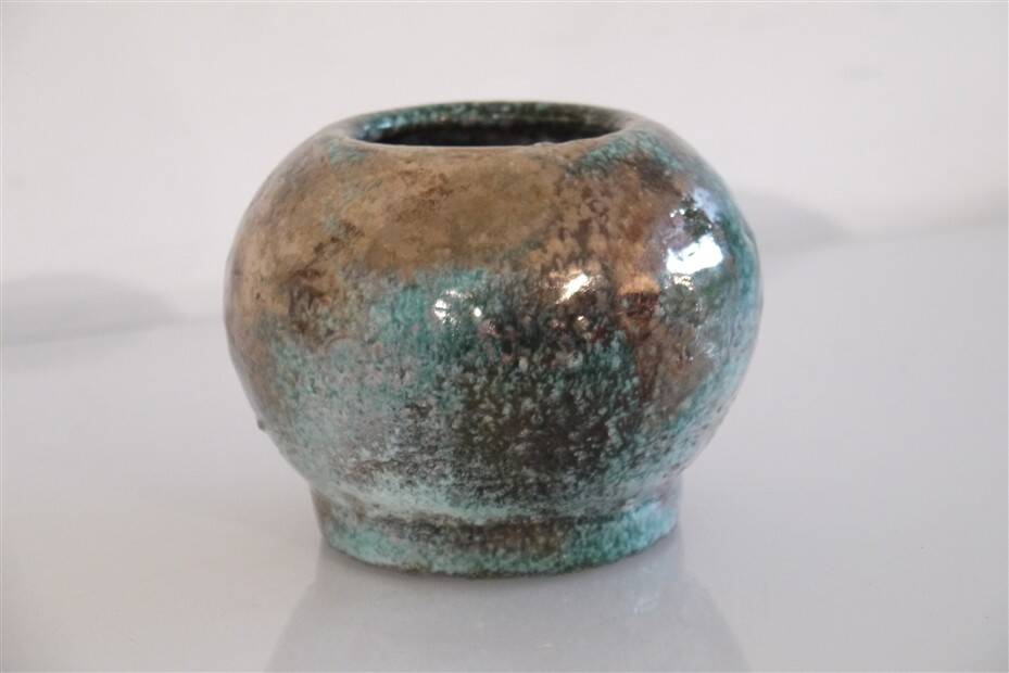 1960 ceramic round vase