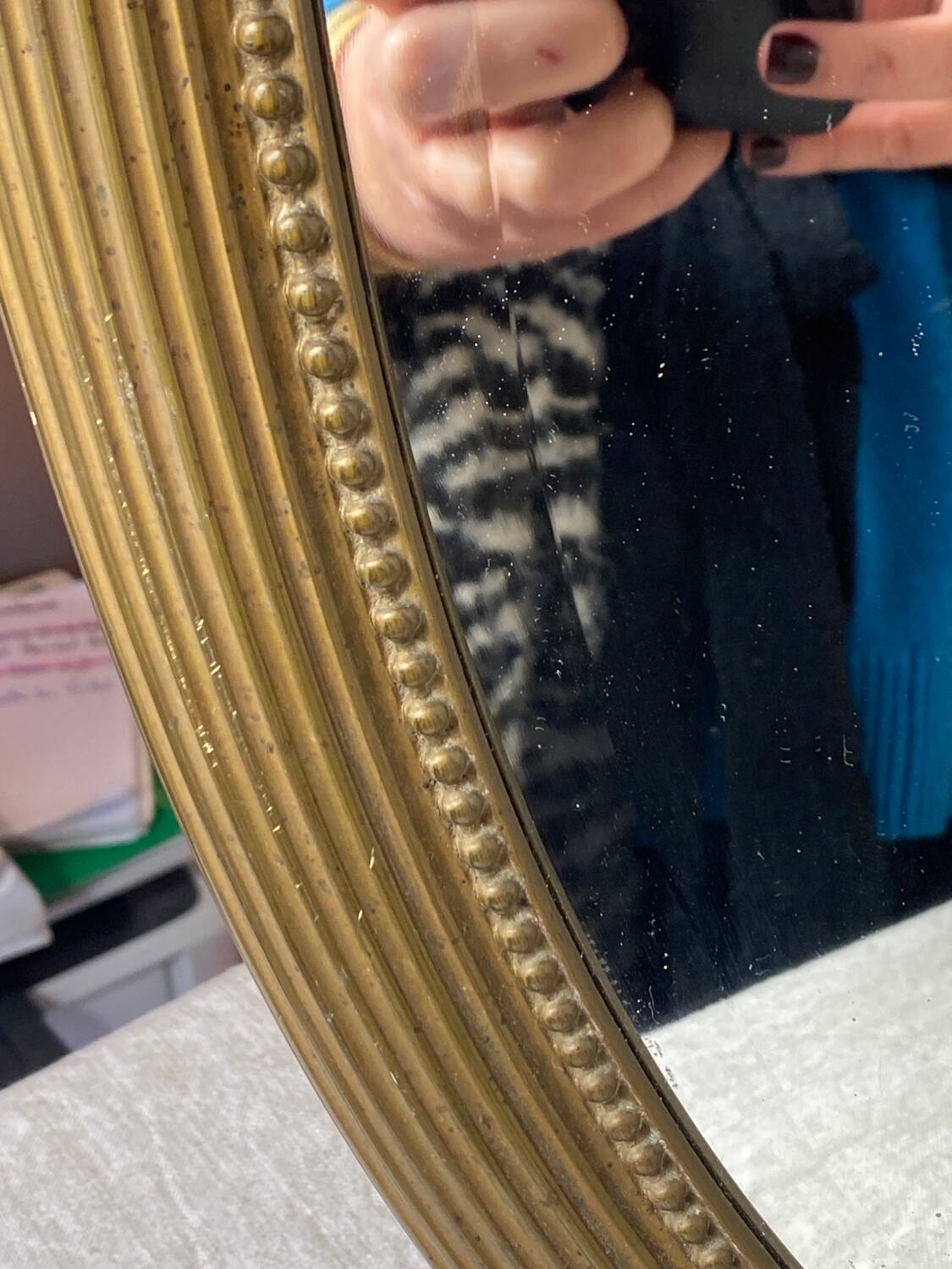 Miroir ovale ancien en bois