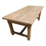 Farm table