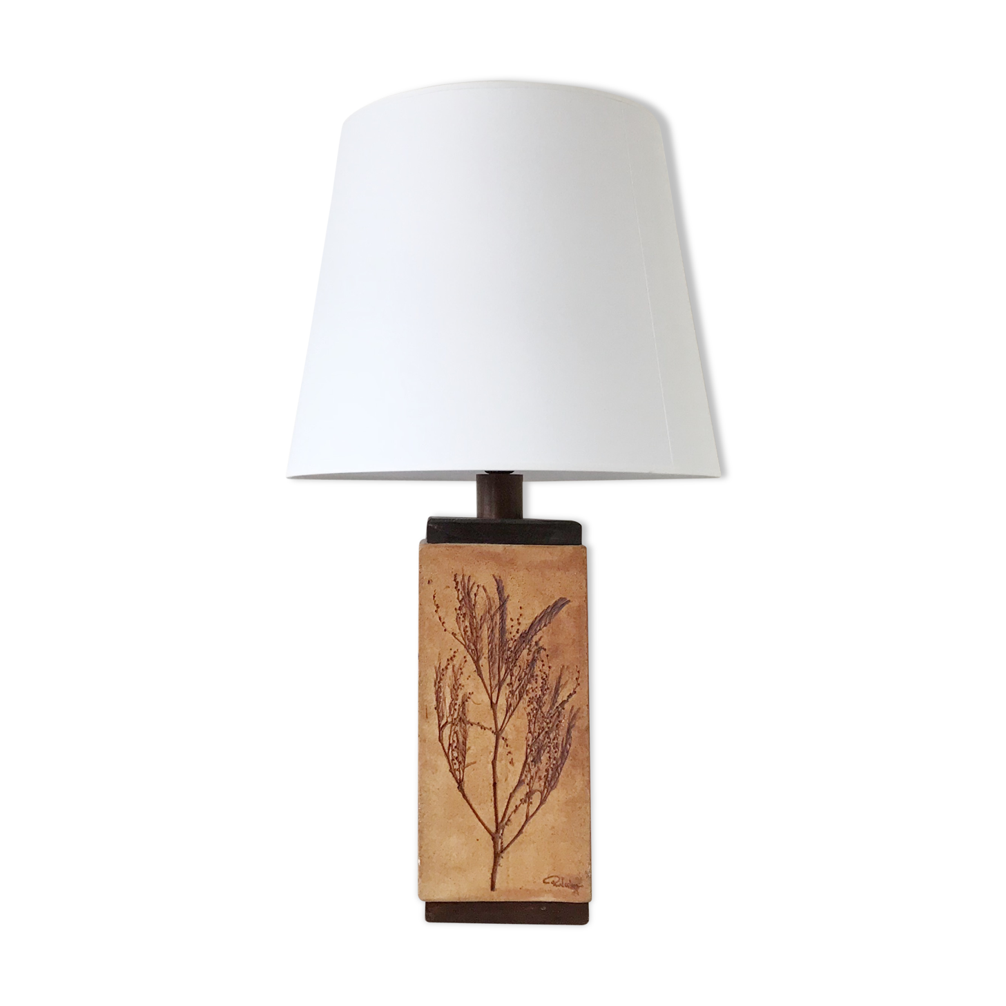 Very big lamp in sandstone built in sandstone of Raymonde Leduc 1970