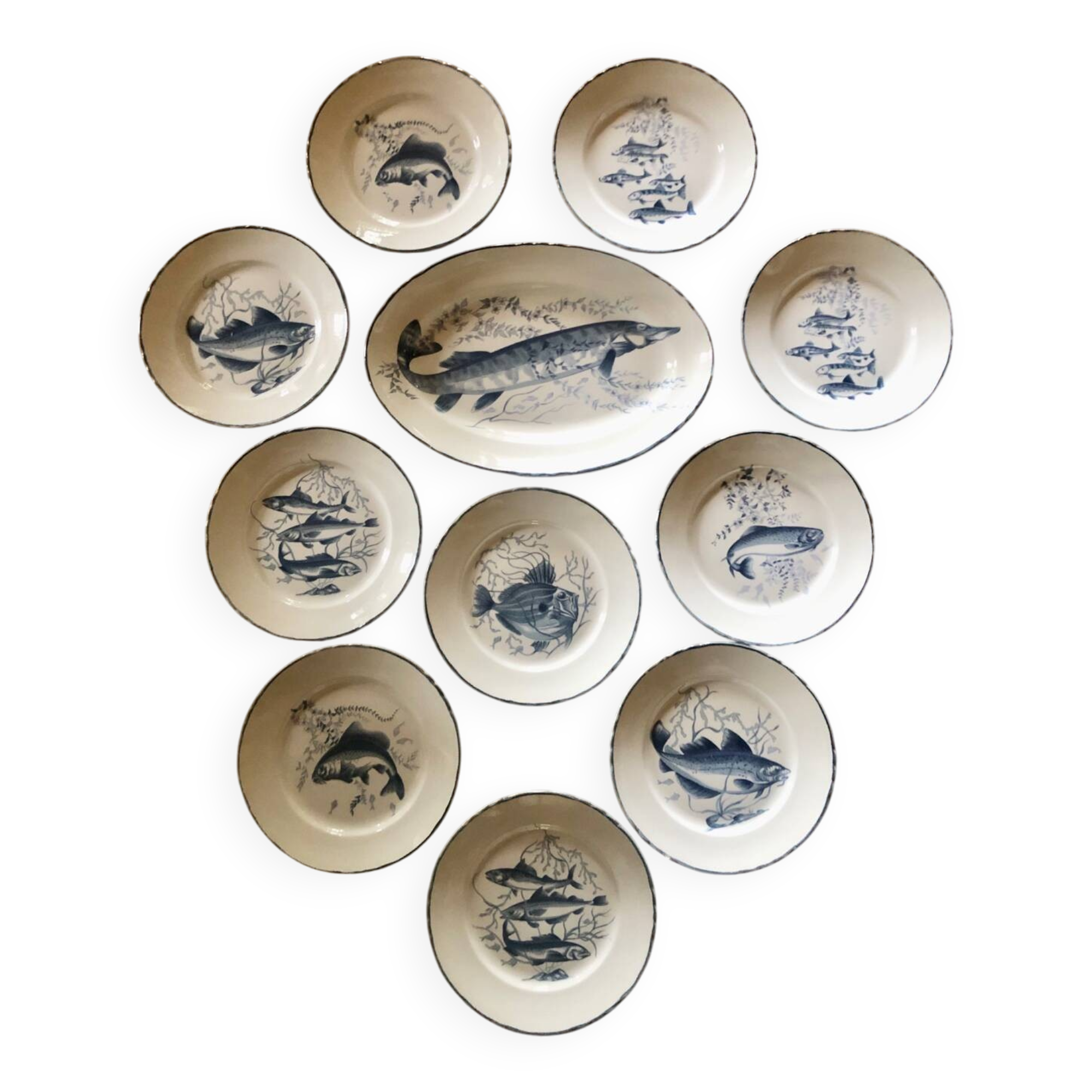 Fish service at Moulin Des Loups