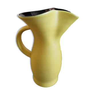 Elchinger Pitcher