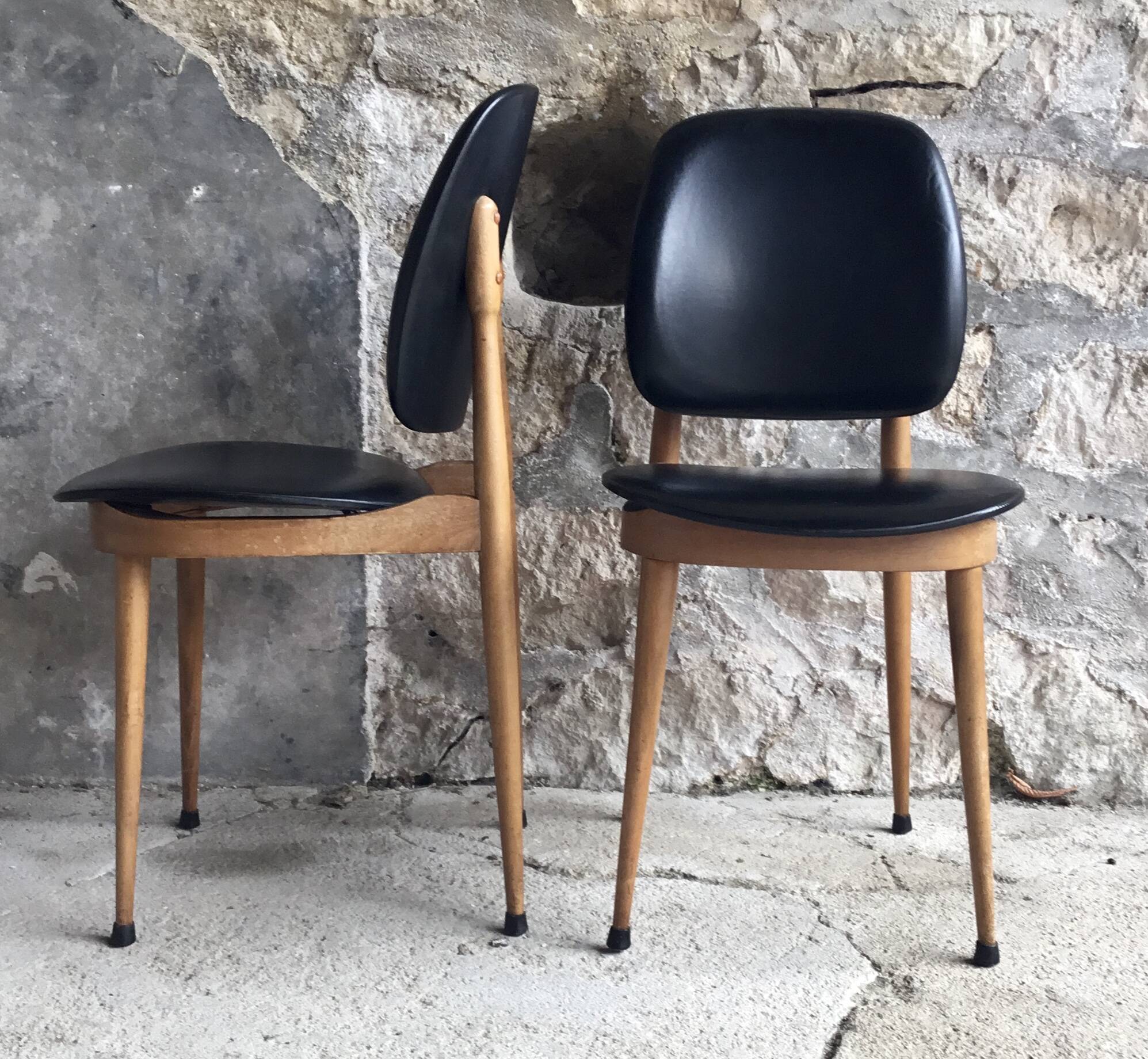 Pair of Pegasus chairs by Baumann 1960