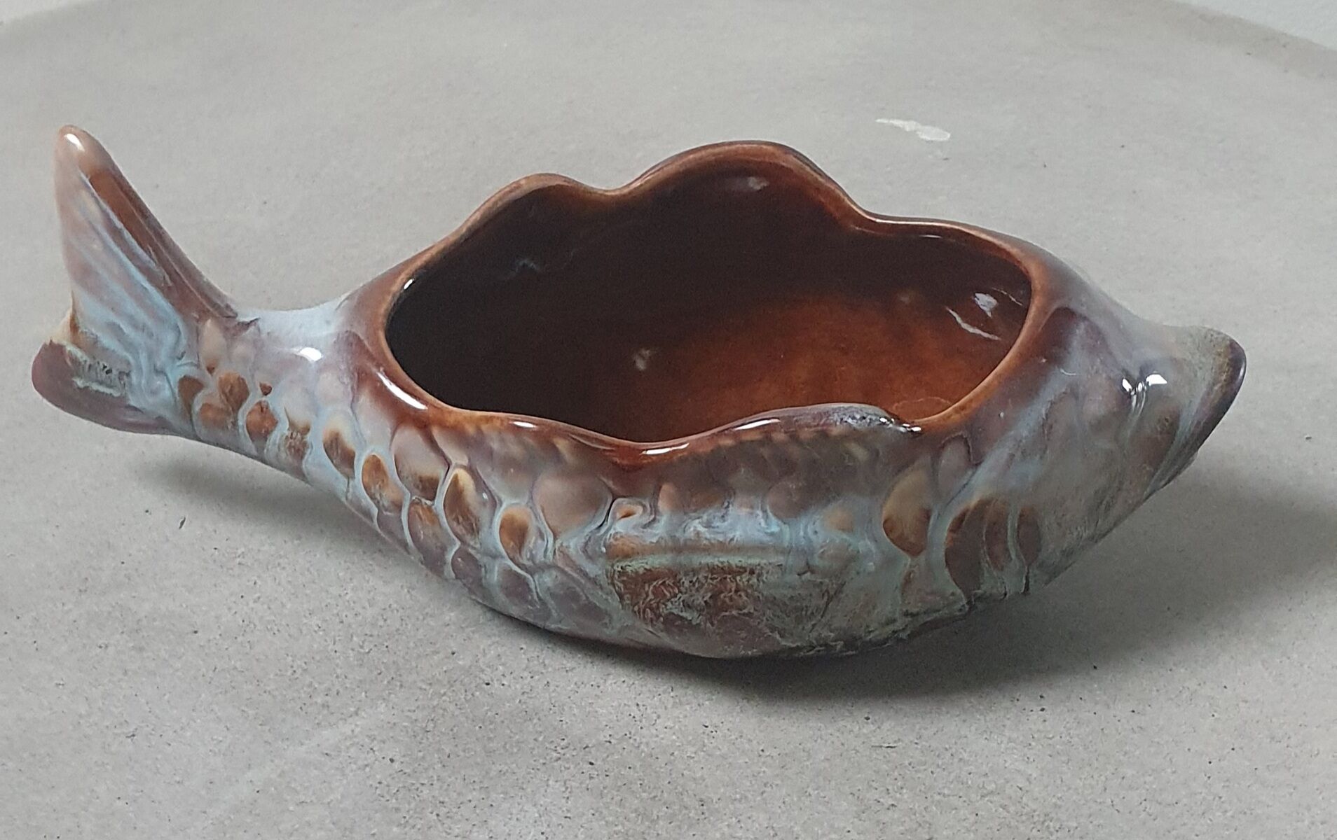 Gravy boats