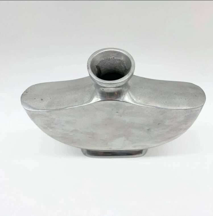 Vase « Coquillage » / Fonte d’aluminium – 1970s