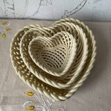 Set of 3 vintage beige heart-shaped woven porcelain nesting baskets