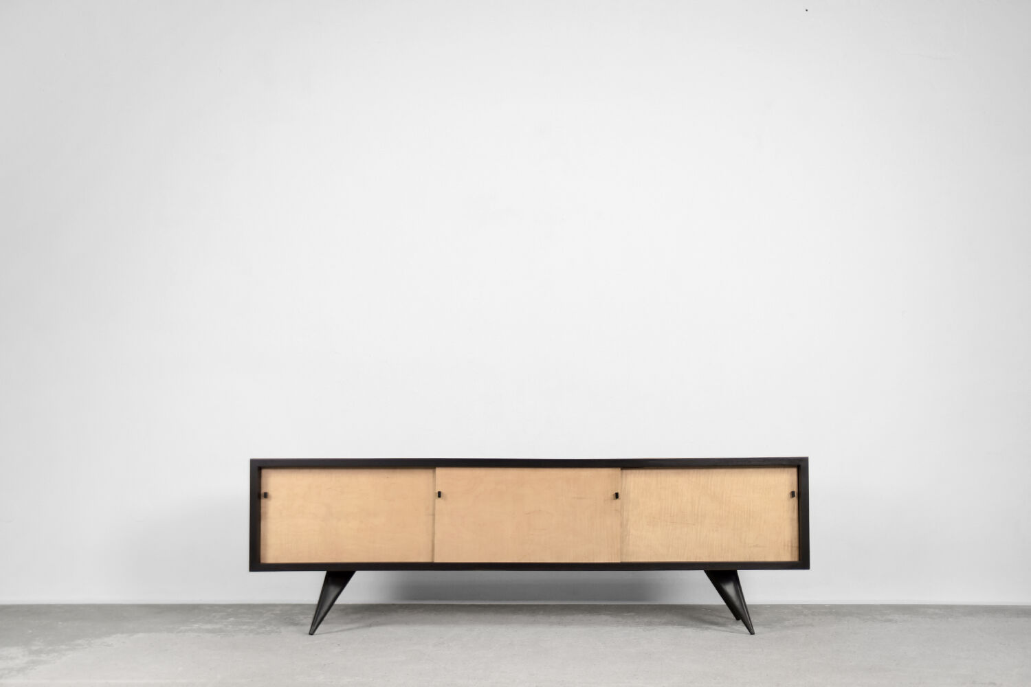 Mid-Century Elegant Black and Maple Scandinavian Vintage Sideboard, 1960s