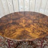 Table de milieu en noyer et ronce de noyer