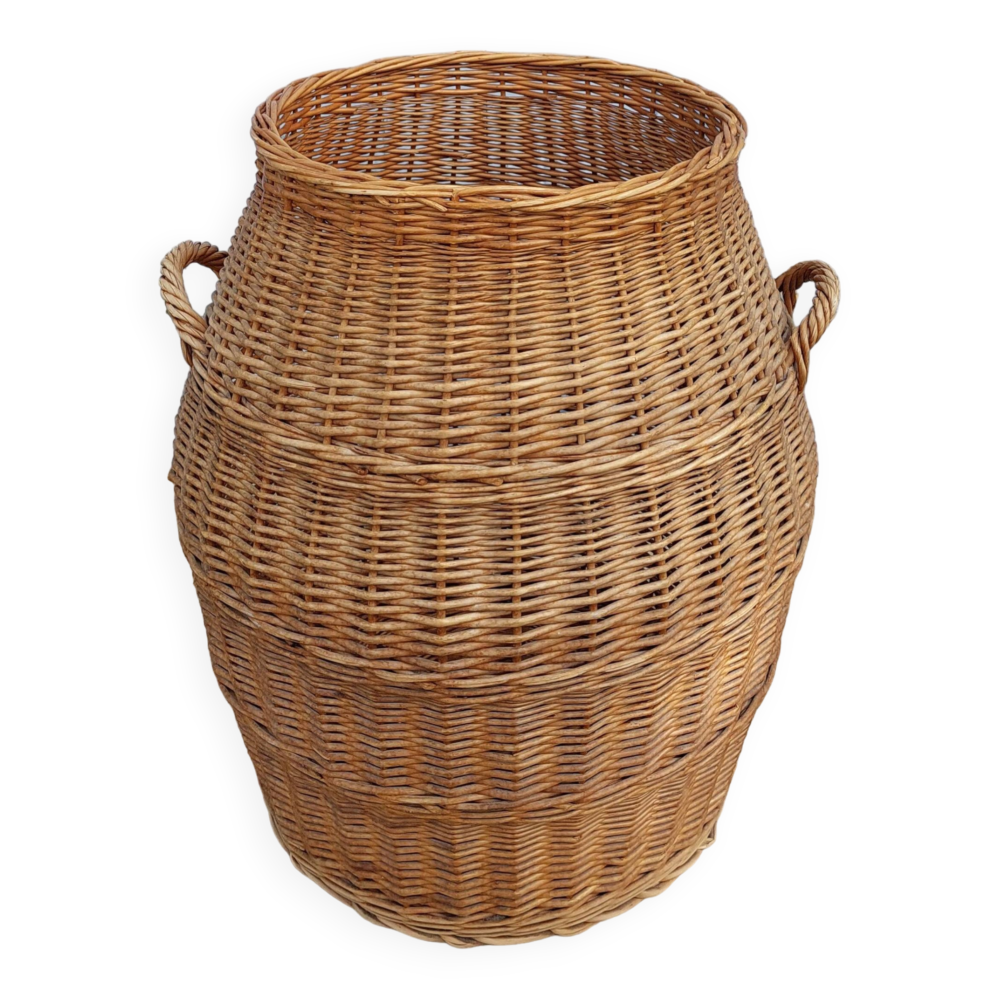 wicker laundry basket