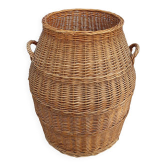 wicker laundry basket