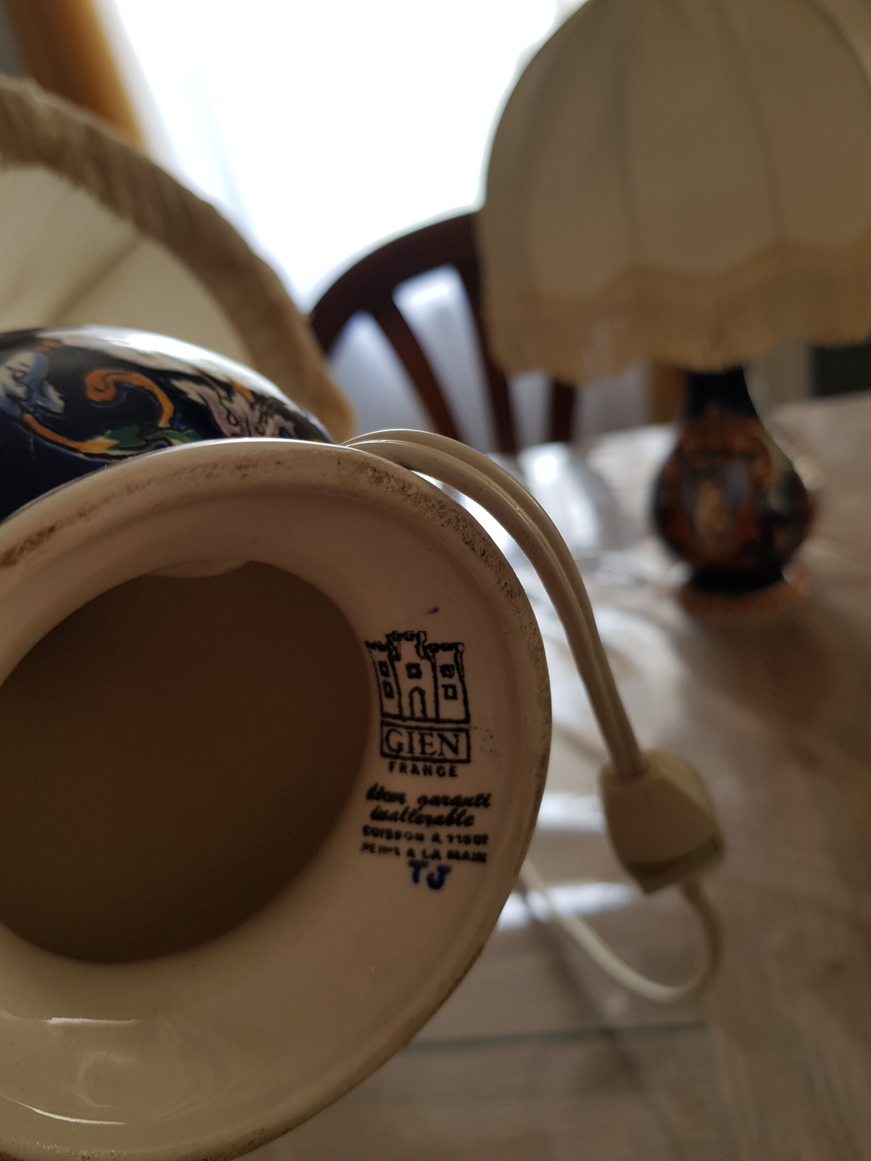 Lot 2 lamps Gien renaissance