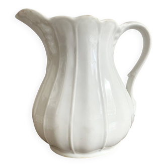 Ancient pitcher, acanthus leaf