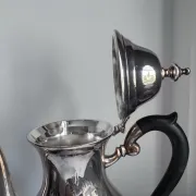 Cafetière et théière métal argenté